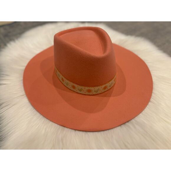 Gigi Pip Dakota Dae Triangle Crown Hat | Pink | XL 61 | NWT main image 12